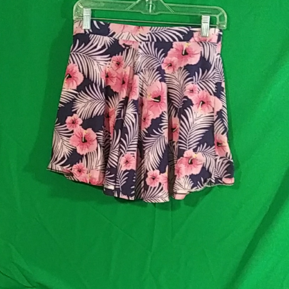 Victoria's secret PINK Hawaiian palm leaf skirt M